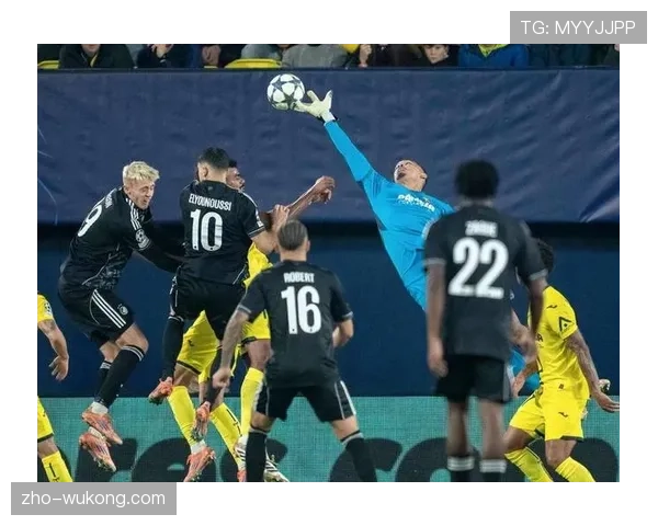 高位逼抢成主流战术 欧冠赛场攻防转换速度显著加快 高位逼抢成主流战术 欧冠赛场攻防转换速度显著加快